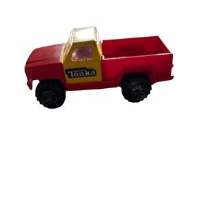 1978 Tonka Truck Red Yellow Pick Up Truck Big Wheels Plastic Metal Toy Car